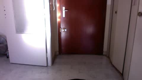 Snapshot of auguste688483 chatting on 02/06/26, 09:12 auguste688483 online show from 02/06/26, 09:12