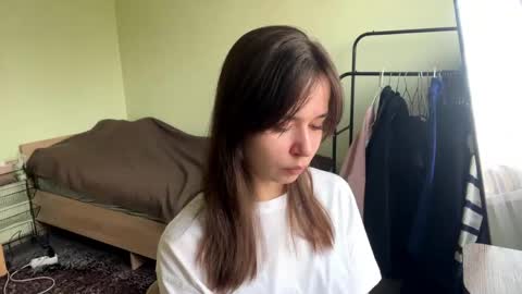 Mari online show from 04/14/26, 09:59