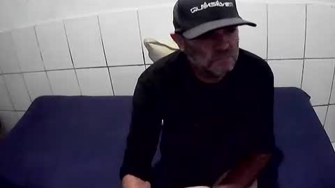 Snapshot of augustopierdona26 chatting on 02/23/26, 07:11 cesar augusto online show from 02/23/26, 07:11