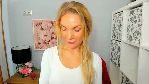 AulloraSensual online show from 12/03/24, 09:11