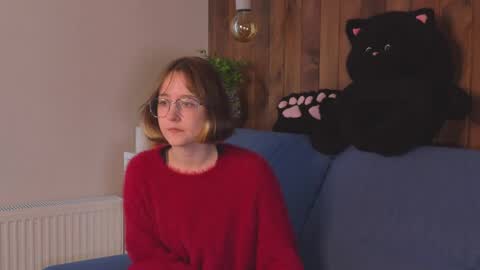 Snapshot of aundreagurski chatting on 05/22/26, 11:49 Sofia online show from 05/22/26, 11:49