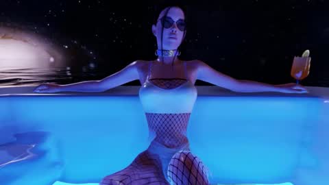 Snapshot of aura_bloom chatting on 11/02/25, 10:45 Aura online show from 11/02/25, 10:45