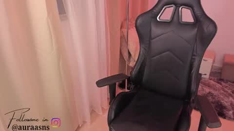 Snapshot of aura_sensual chatting on 02/03/26, 02:53 . online show from 02/03/26, 02:53