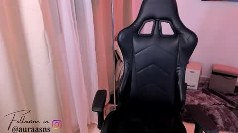 Snapshot of aura_sensual chatting on 02/08/26, 12:03 . online show from 02/08/26, 12:03