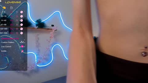 auraclark online show from 01/10/25, 03:58