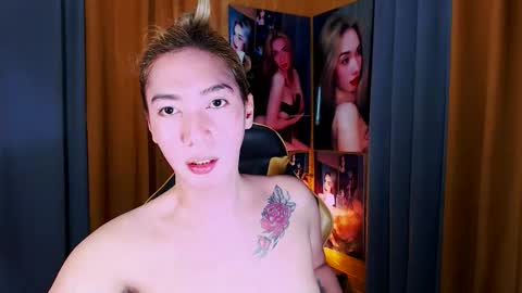 Snapshot of aurakharisma_xx chatting on 03/13/26, 06:53 Miss awra online show from 03/13/26, 06:53