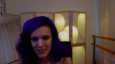 Lana online show from 11/19/25, 07:08