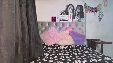 aurasensorial27 online show from 10/19/25, 04:57