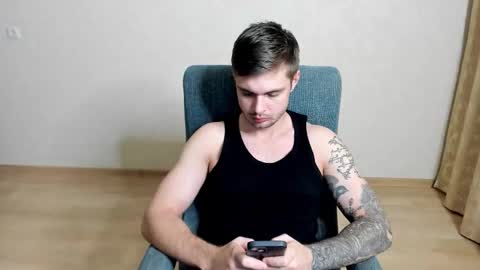 Maks online show from 02/15/26, 10:39