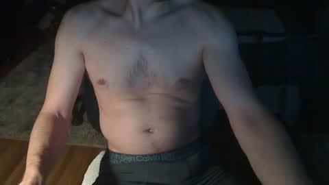 Snapshot of aureo12 chatting on 02/02/25, 03:43 aureo12 online show from 02/02/25, 03:43