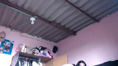 auroa_0785 online show from 06/09/26, 07:03