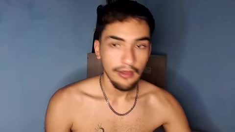 auron_merrow online show from 12/03/25, 05:48