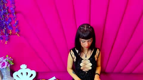 aurora online show from 12/04/24, 03:32