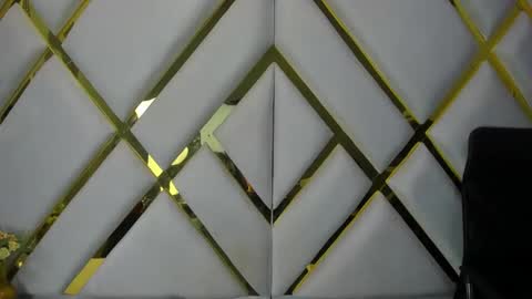 aurora online show from 12/20/24, 02:27