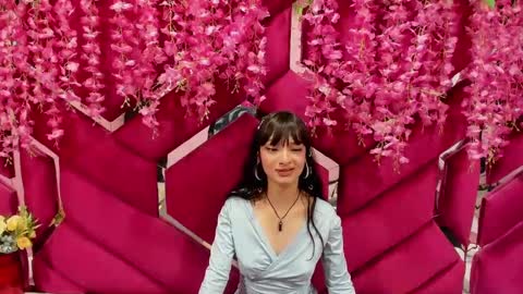 aurora online show from 02/08/25, 01:00