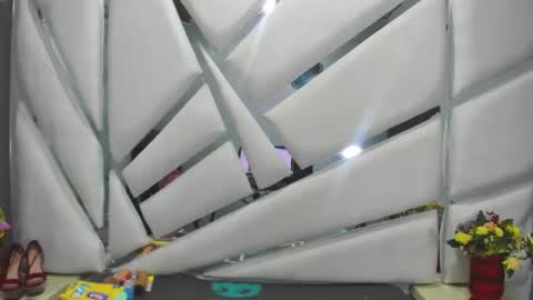 aurora online show from 02/22/25, 09:15