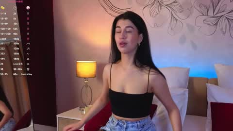 aurora_404 online show from 04/17/26, 07:55