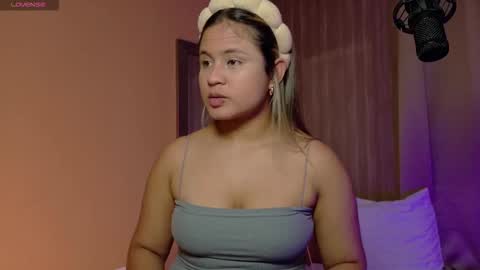 aurora_collins08 online show from 03/05/25, 01:50