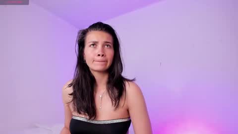 aurora_divine online show from 04/25/26, 07:00
