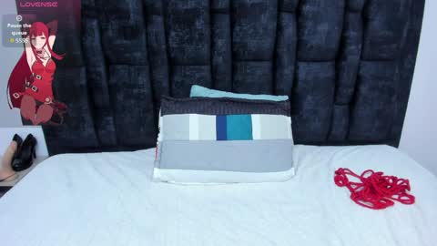 Snapshot of aurora_doll_ chatting on 04/13/26, 02:33 AURORA online show from 04/13/26, 02:33