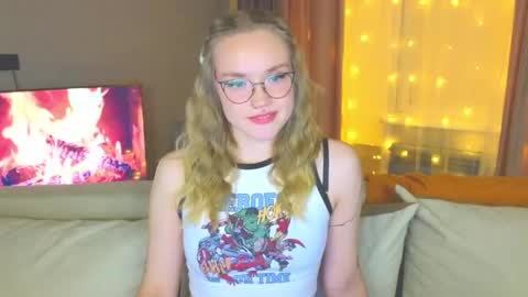 Kate online show from 12/16/24, 07:43