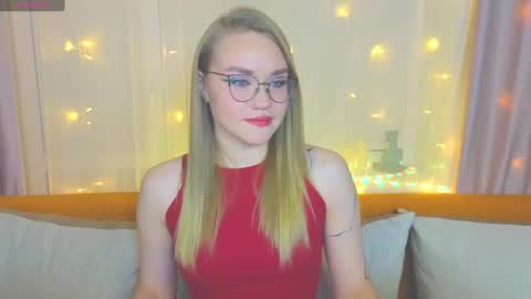 Kate online show from 02/15/25, 03:17