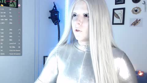 Snapshot of aurora_hotter chatting on 10/28/25, 08:00 Miss A  Fansly - Auroradomina1 online show from 10/28/25, 08:00