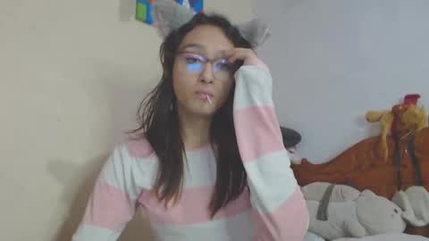 Aurora sanders ig Aurora 001x online show from 10/30/25, 08:53