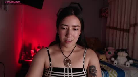 Snapshot of aurora_shy_ chatting on 07/02/26, 03:23 Aurora online show from 07/02/26, 03:23