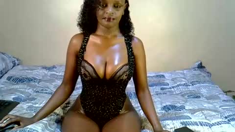 Snapshot of aurora_starr chatting on 07/11/26, 09:16 Starr online show from 07/11/26, 09:16