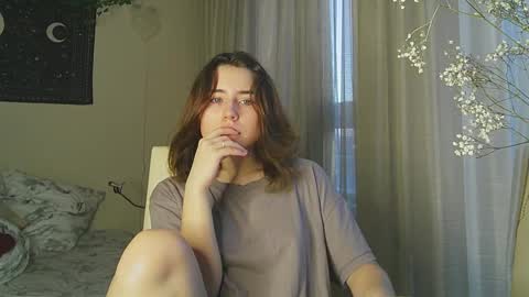 Snapshot of aurora_worker chatting on 02/25/25, 01:09 Aurora online show from 02/25/25, 01:09