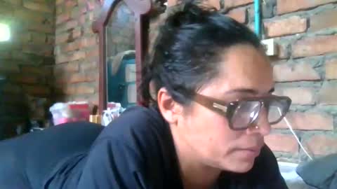 Snapshot of auroraangels1 chatting on 04/18/26, 03:27 auroraangels1 online show from 04/18/26, 03:27