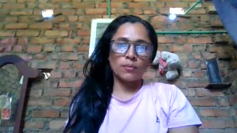 Snapshot of auroraangels1 chatting on 04/21/26, 05:50 auroraangels1 online show from 04/21/26, 05:50