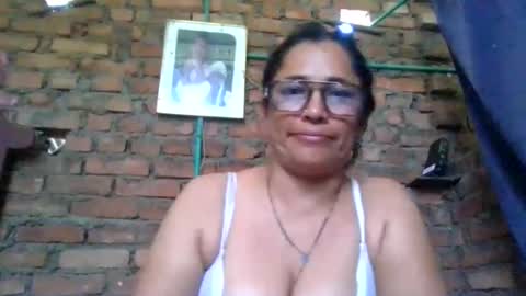 Snapshot of auroraangels1 chatting on 04/28/26, 07:19 auroraangels1 online show from 04/28/26, 07:19