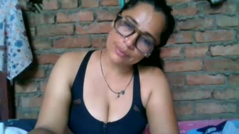 Snapshot of auroraangels1 chatting on 06/16/26, 01:58 auroraangels1 online show from 06/16/26, 01:58