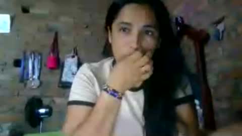 Snapshot of auroraangels1 chatting on 07/12/26, 01:07 auroraangels1 online show from 07/12/26, 01:07