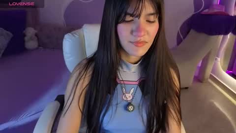 auroracute2 online show from 01/13/26, 01:16