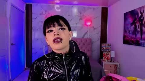 Aurora Diaz online show from 12/16/25, 09:20