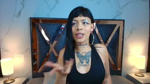 Aurora Diaz online show from 05/04/26, 11:39