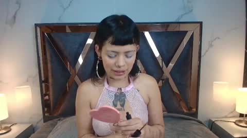 Aurora Diaz online show from 05/14/26, 11:50