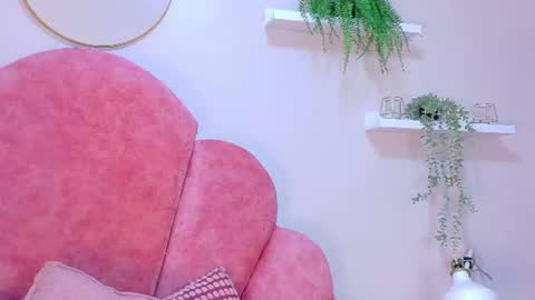 Snapshot of aurorajackson__ chatting on 07/19/26, 11:36 AURORA online show from 07/19/26, 11:36