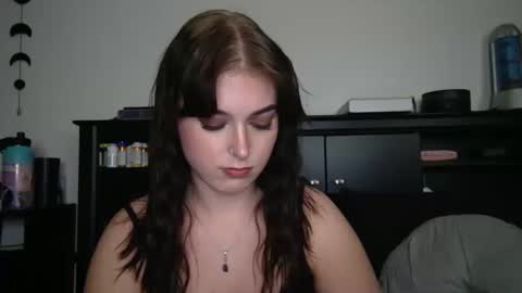 Snapshot of auroralightz1 chatting on 10/10/25, 03:38 auroralightz1 online show from 10/10/25, 03:38