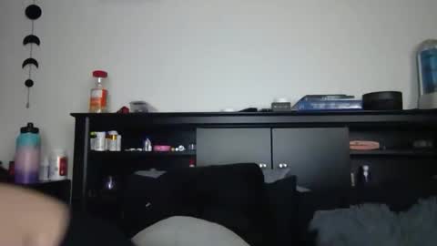 auroralightz1 online show from 11/25/25, 01:38