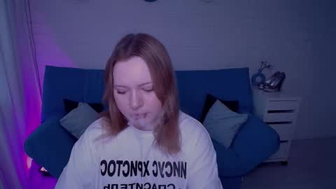 Aurora online show from 10/10/25, 01:10