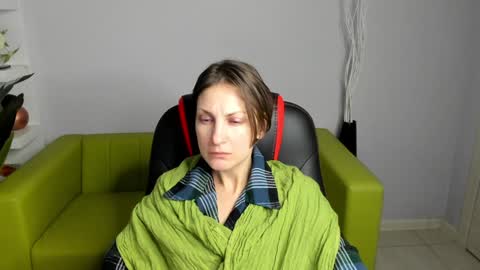 Snapshot of aurorascript chatting on 01/11/25, 07:16 Aurora online show from 01/11/25, 07:16