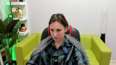 Snapshot of aurorascript chatting on 01/23/25, 03:37 Aurora online show from 01/23/25, 03:37