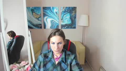 Snapshot of aurorascript chatting on 01/27/25, 07:03 Aurora online show from 01/27/25, 07:03