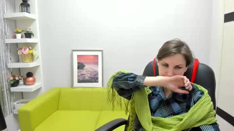 Snapshot of aurorascript chatting on 02/27/25, 04:20 Aurora online show from 02/27/25, 04:20