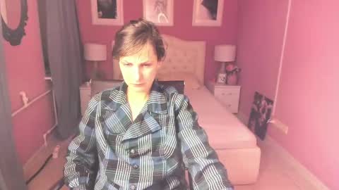 Snapshot of aurorascript chatting on 03/08/25, 10:13 Aurora online show from 03/08/25, 10:13