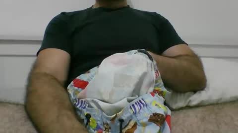 Snapshot of aussdiver chatting on 12/17/24, 12:54 Aussie online show from 12/17/24, 12:54